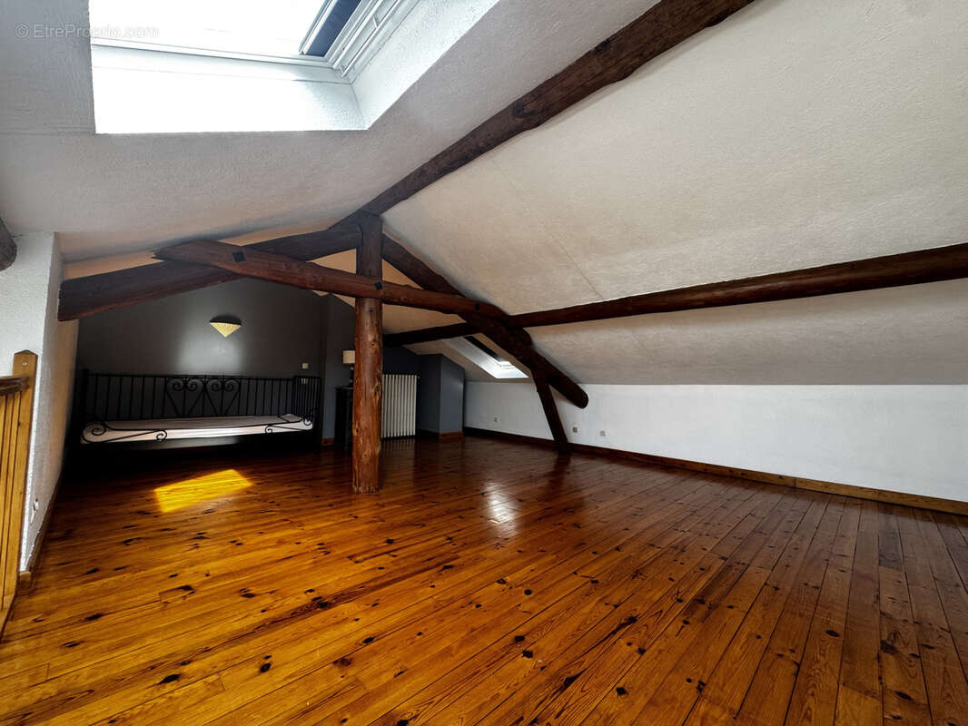 Maison à ETAIN