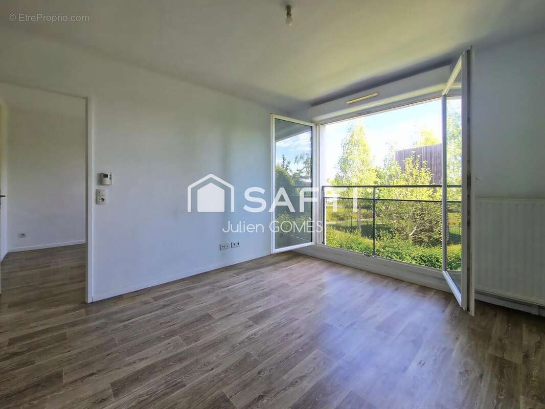 Photo 3 - Appartement à LIEUSAINT