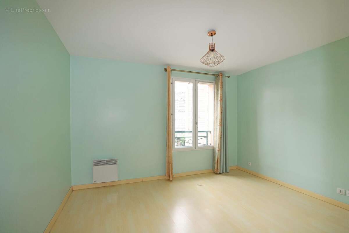 Maison à MONTREUIL