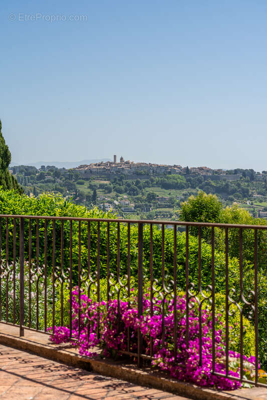 Maison à LA COLLE-SUR-LOUP