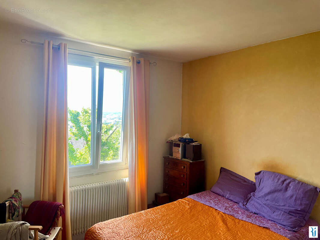 Maison à MONT-SAINT-AIGNAN