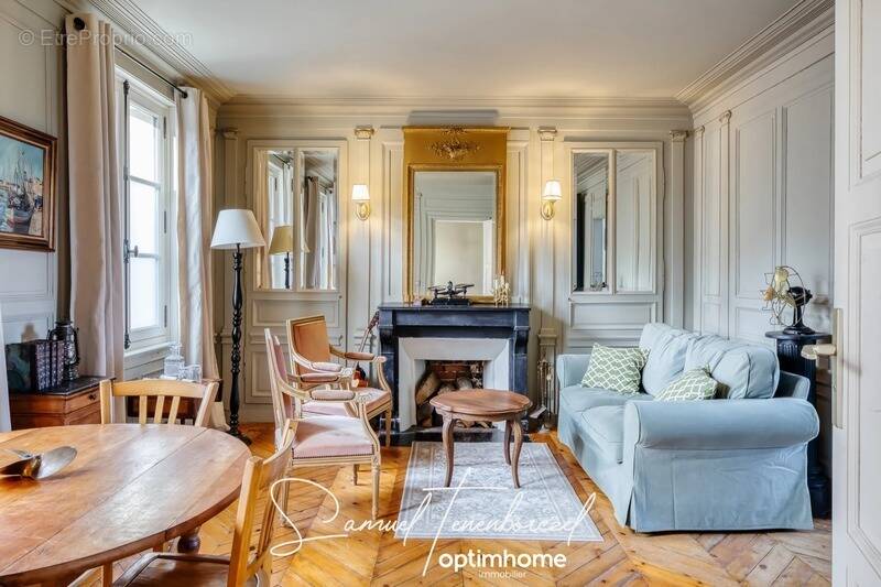 Appartement à CRICQUEBOEUF