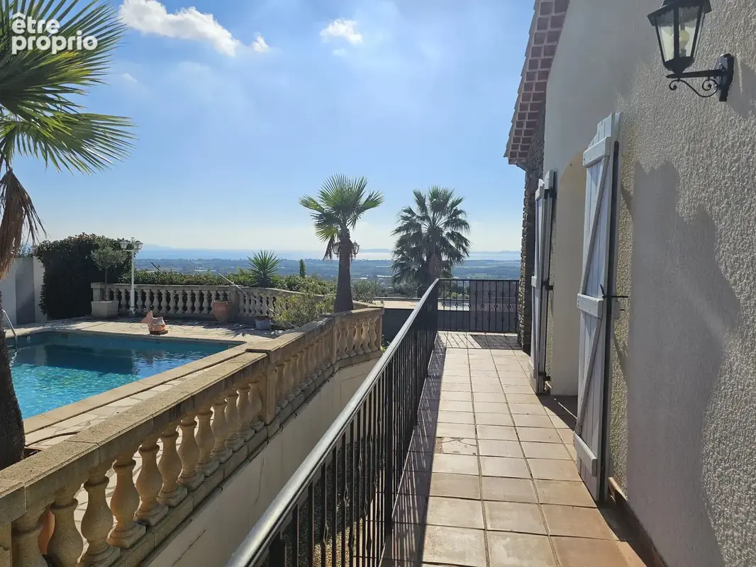 Propriété 7 pièces sur les hauts de Hyères - photo 7