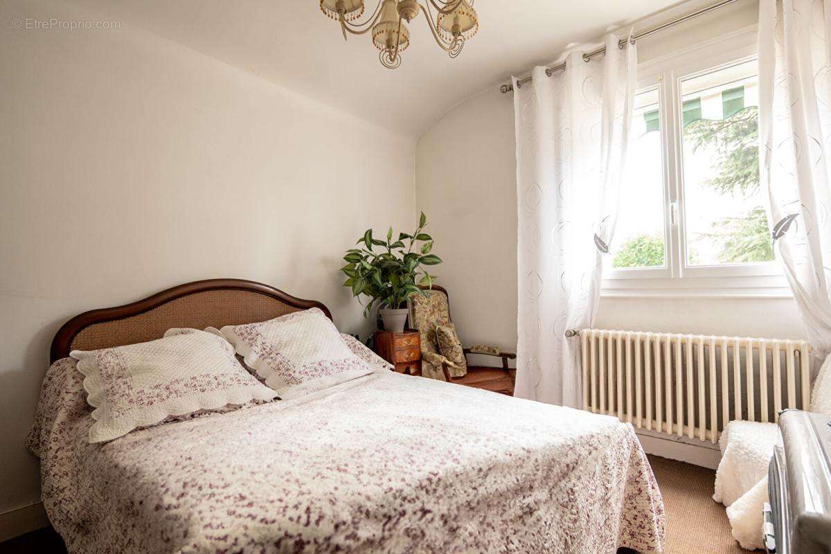 Lieux uniques ® - propriétés privées propose maison de 118 m² sur un terrain de 2661 m² proximité c0ntres - photo 17