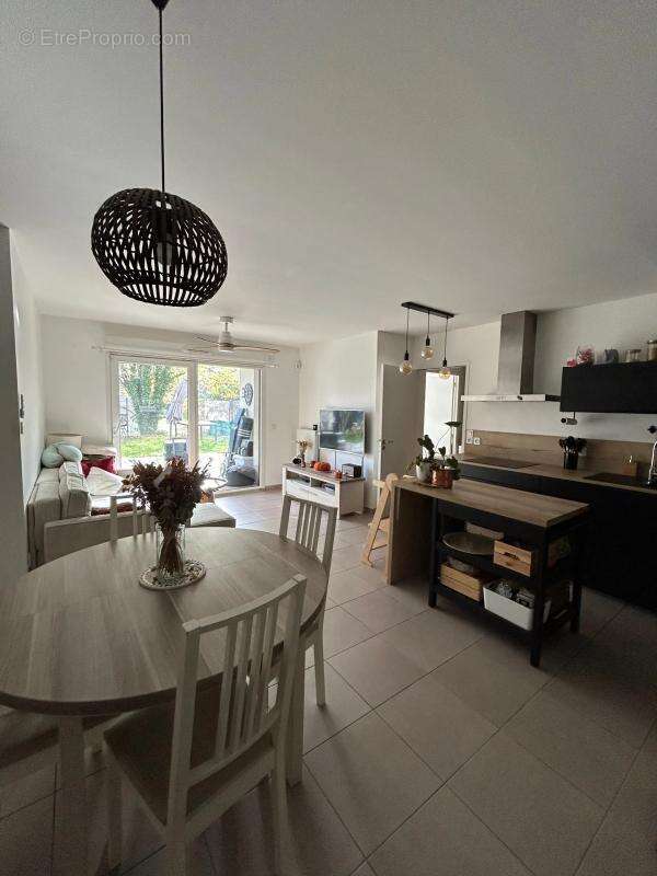 Appartement à ECHIROLLES