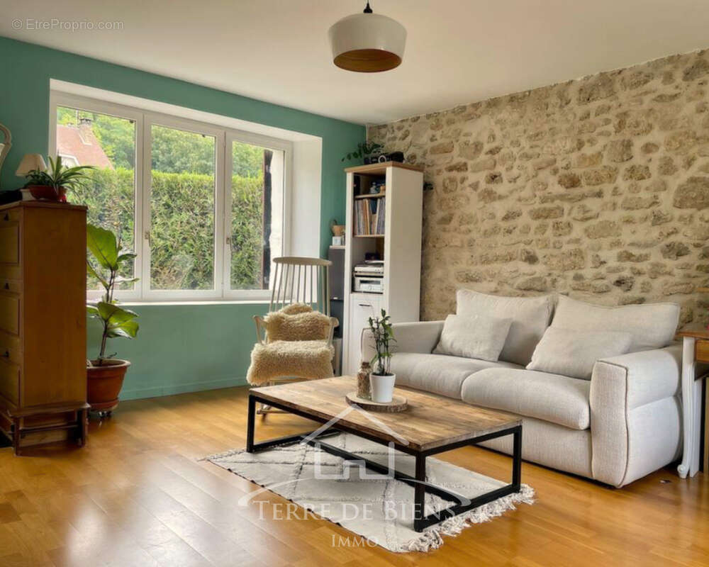 Maison à SAINT-SAUVEUR