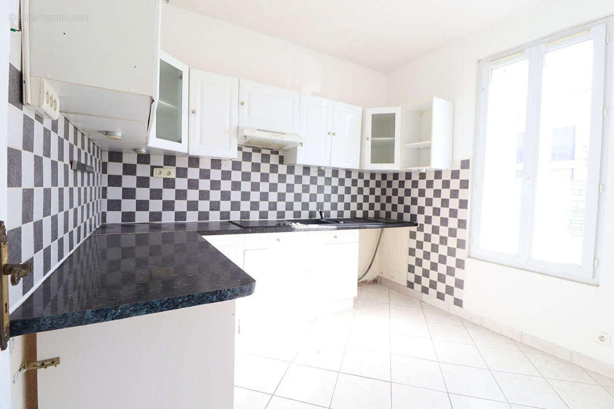 Appartement à SAINT-DENIS