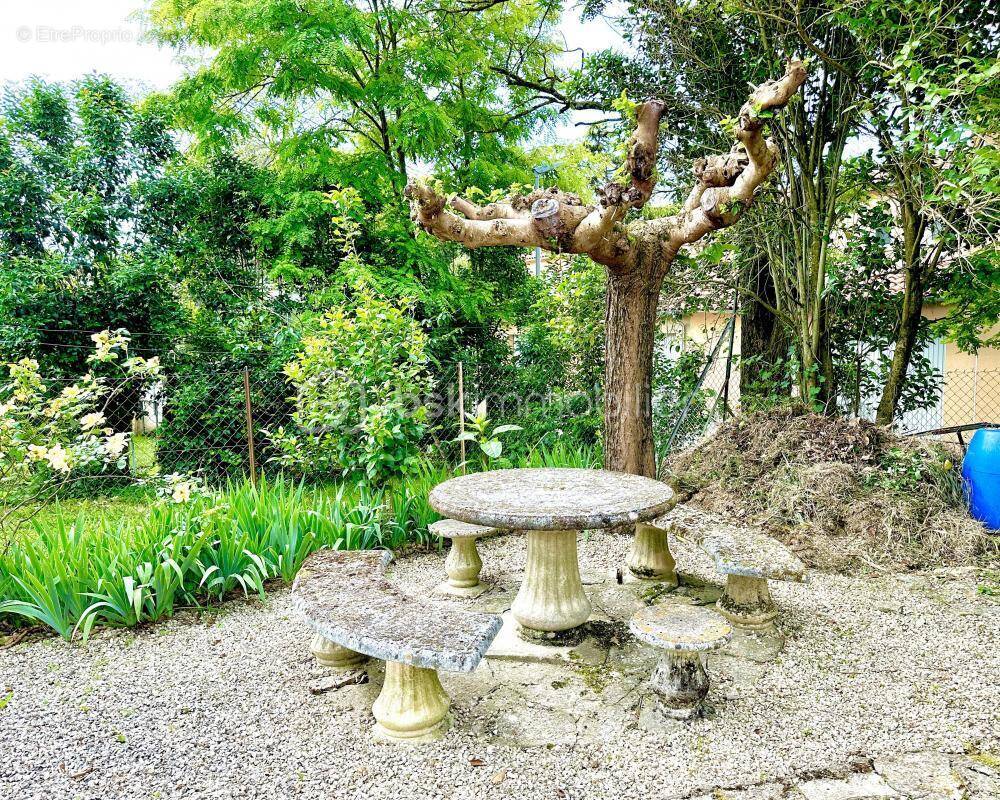 Maison à CASTELNAU-D&#039;ESTRETEFONDS