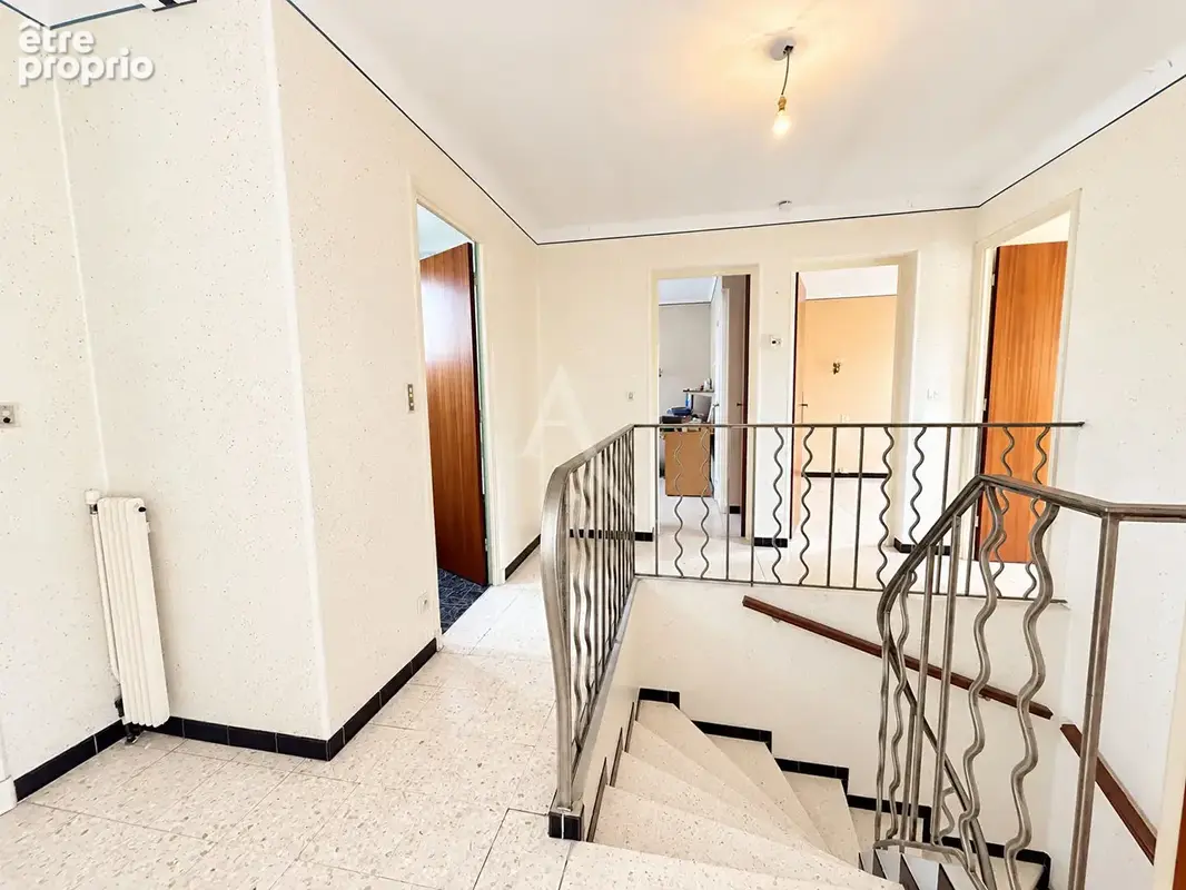 Maison T5 de 117m2 - photo 3
