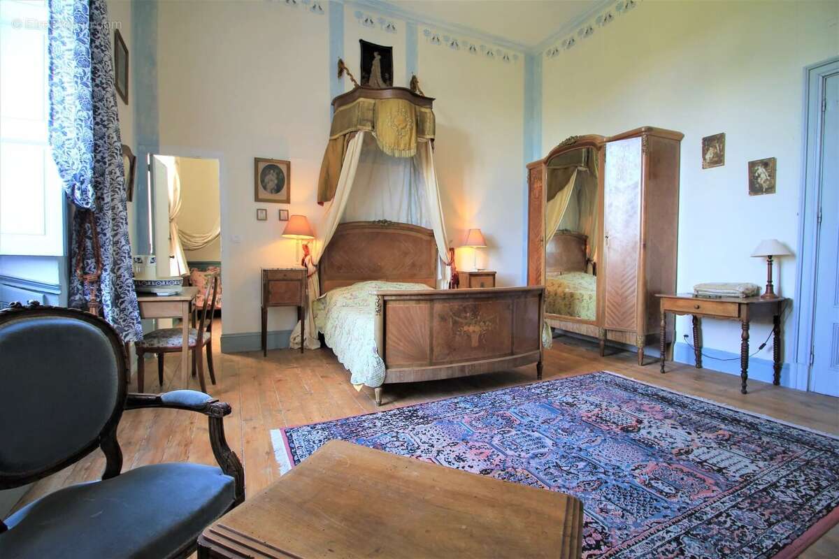 Maison à MONFLANQUIN