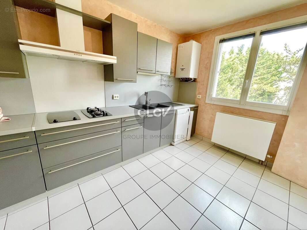 T4 de 86,58 m² Climatisé 69270 FONTAINES SUR SAONE - photo 6