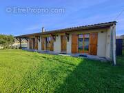 Maison à AYGUEMORTE-LES-GRAVES