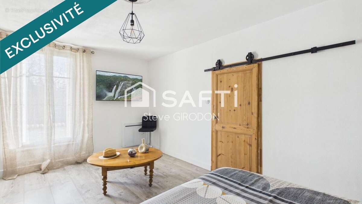 Maison 86 m² à Marans  - photo 9