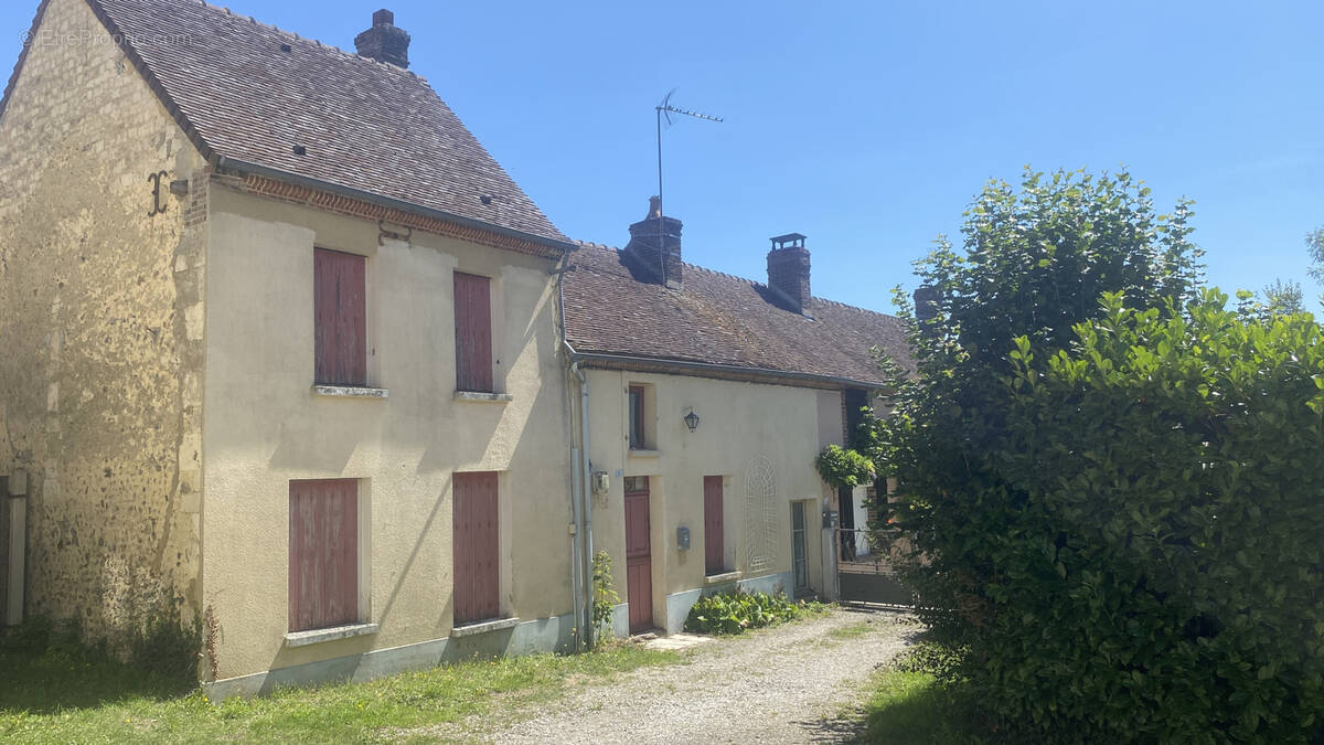 Maison à LA POTERIE-AU-PERCHE