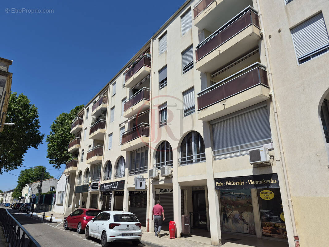 Appartement à LUNEL