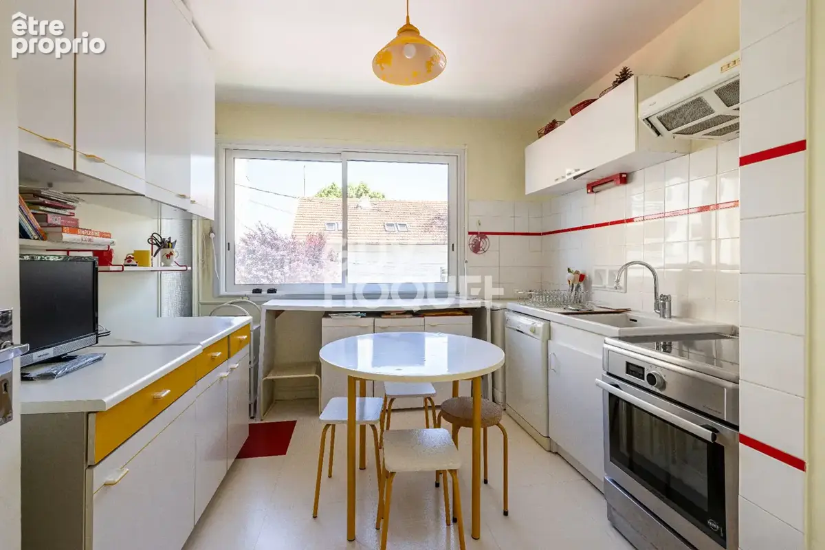 Salins - Appartement T4 bis de 86m² avec deux stationnements - photo 5