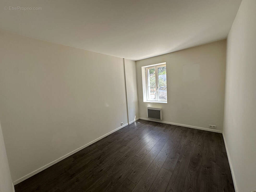 Appartement à MEYRARGUES