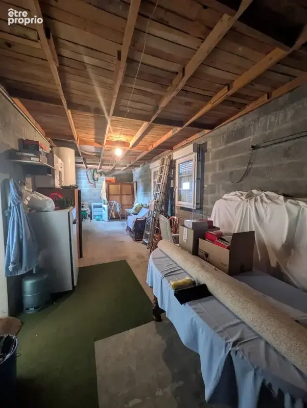 Maison de plain-pied avec grande terrasse, garage et terrain clos - photo 10