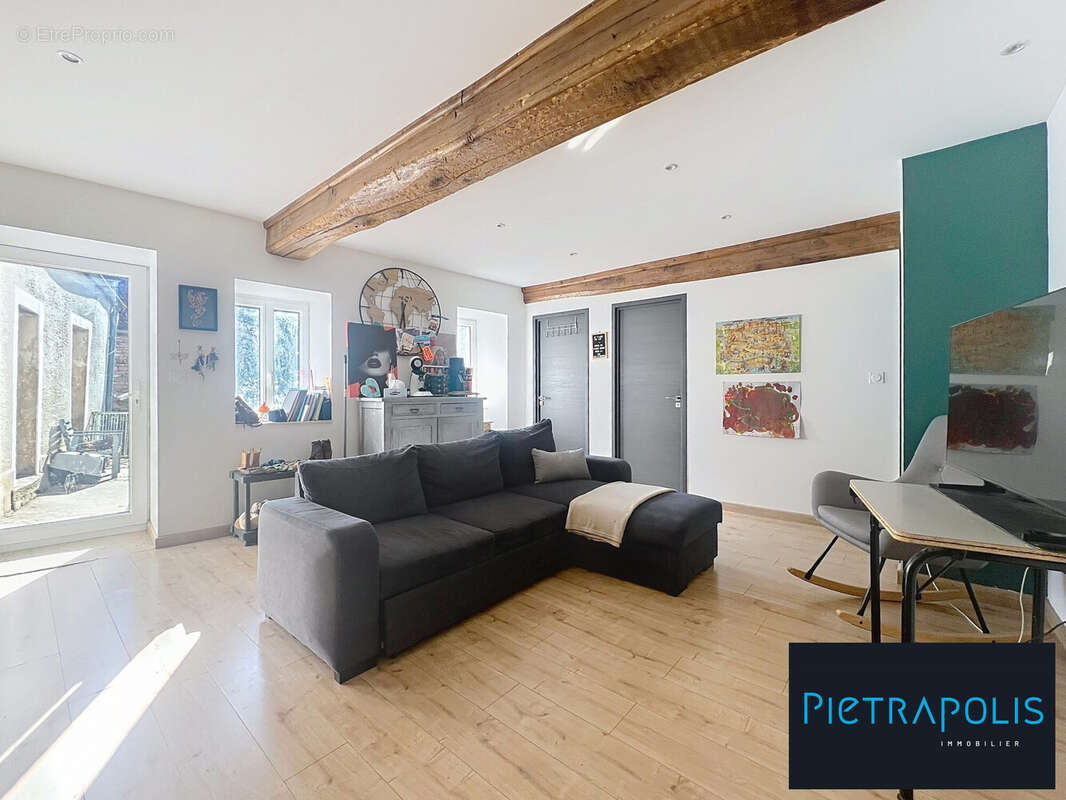 Maison à LA ROCHEPOT