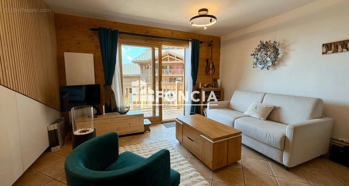 Appartement à CREST-VOLAND