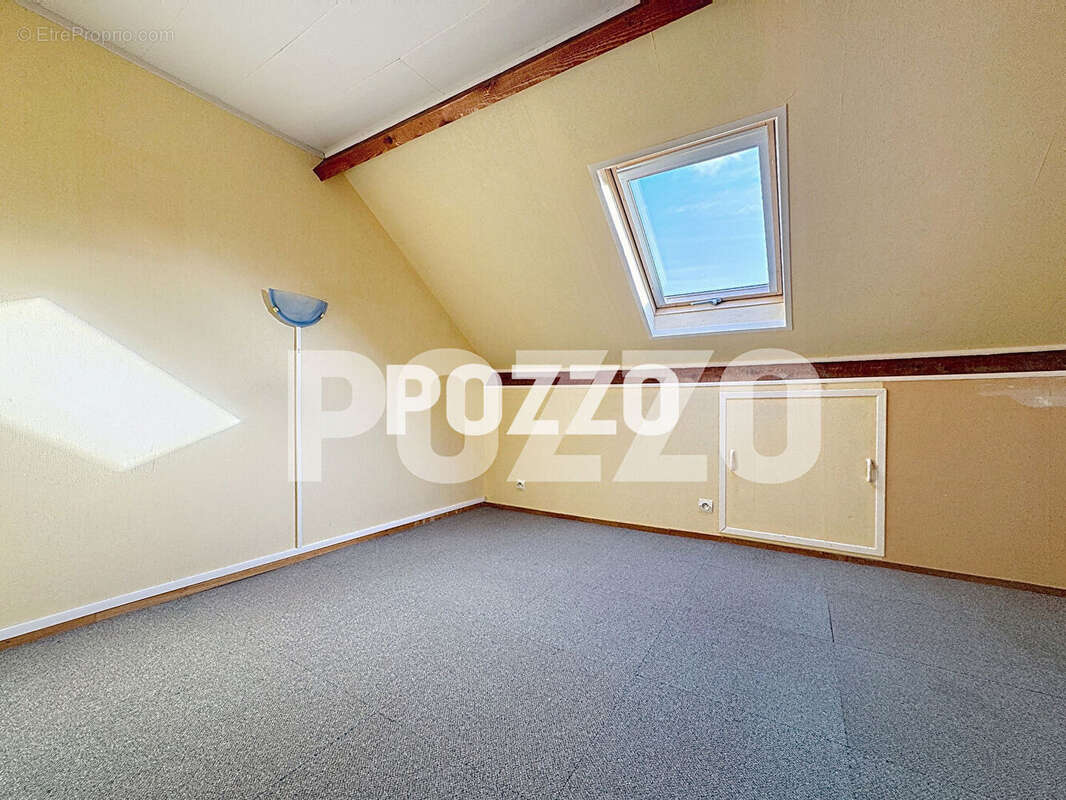 Maison à QUERQUEVILLE