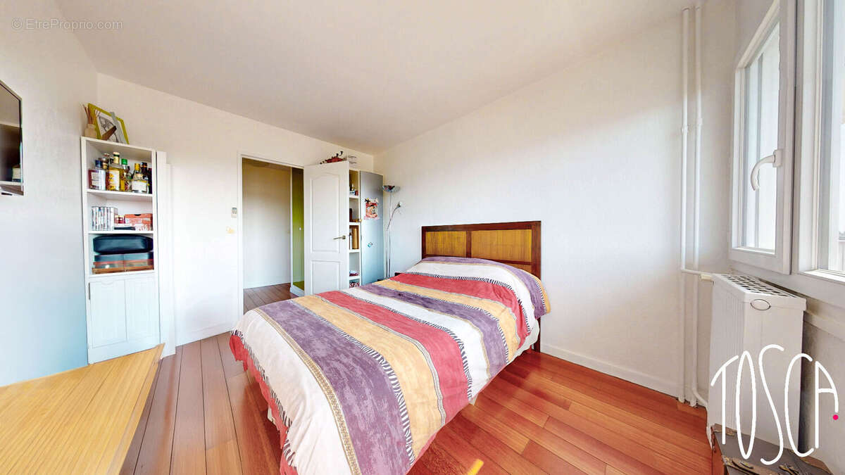 Appartement à THIAIS