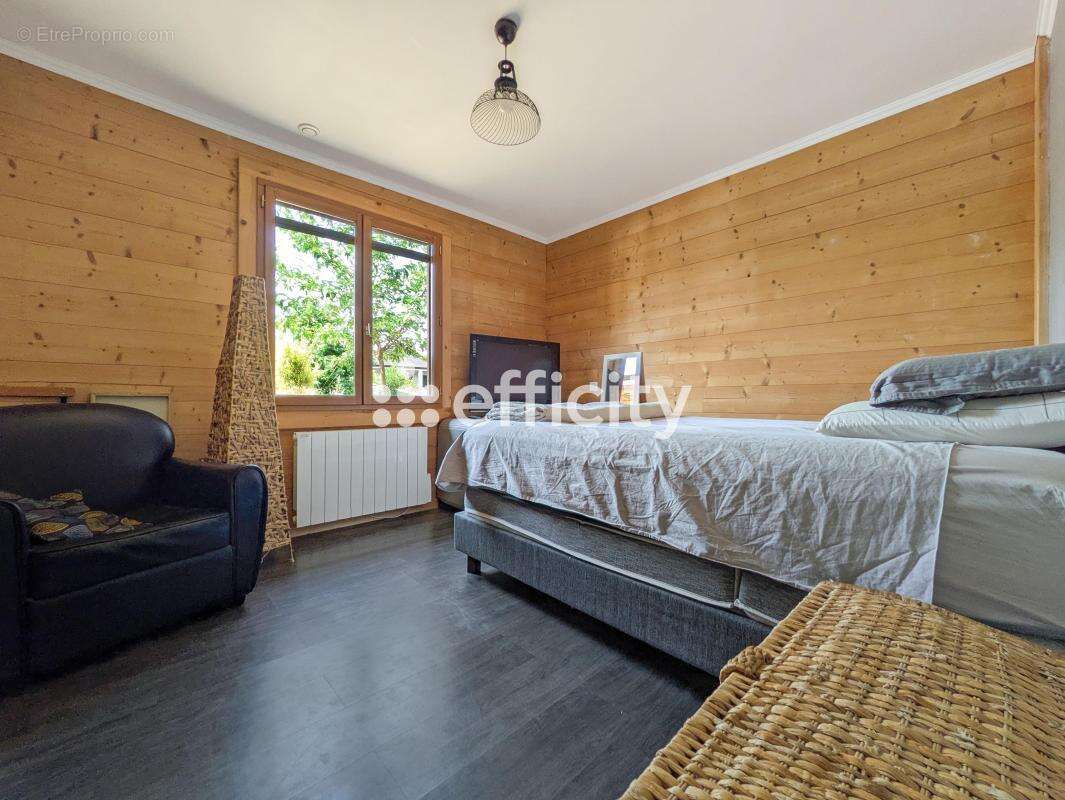 Maison 125 m² à Sereilhac  - photo 9