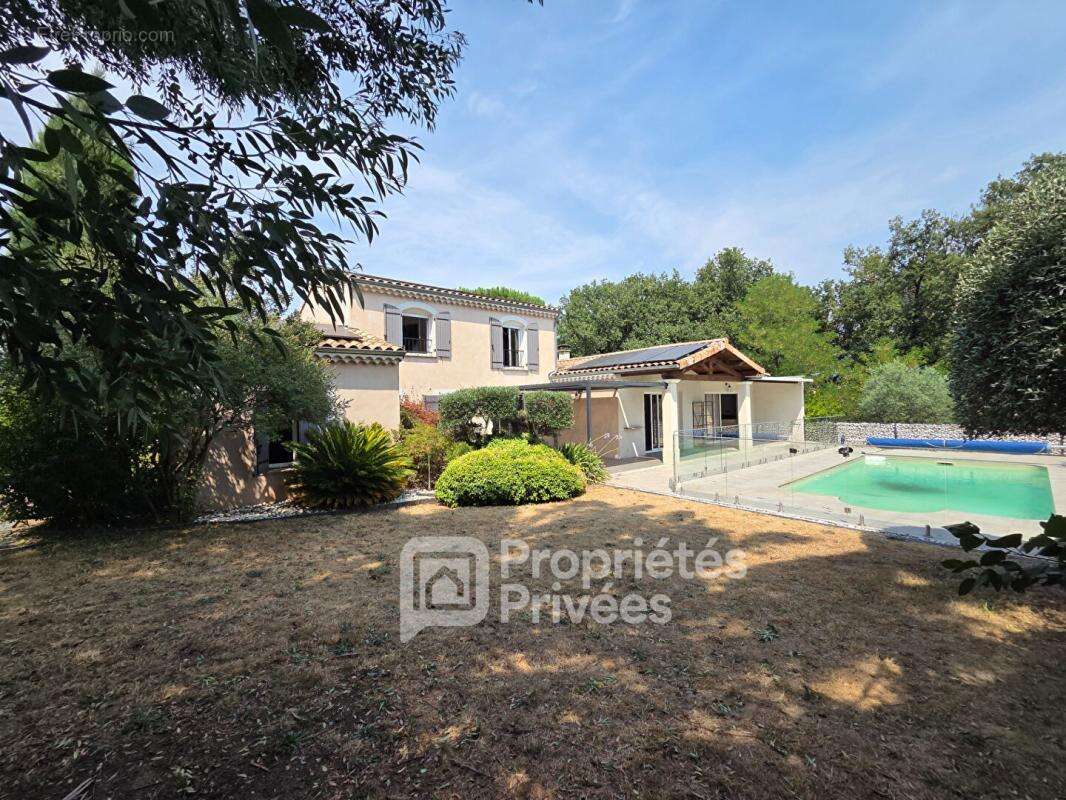 Maison Malataverne 6 pièces 165 m2 - photo 2