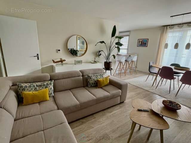 Appartement à ERAGNY
