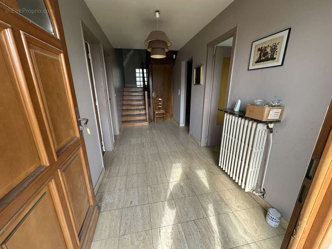 Maison à LE PLESSIS-BELLEVILLE