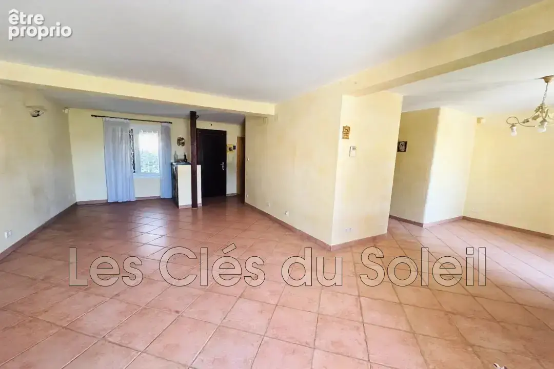 Maison 104 m² à Toulon  - photo 3