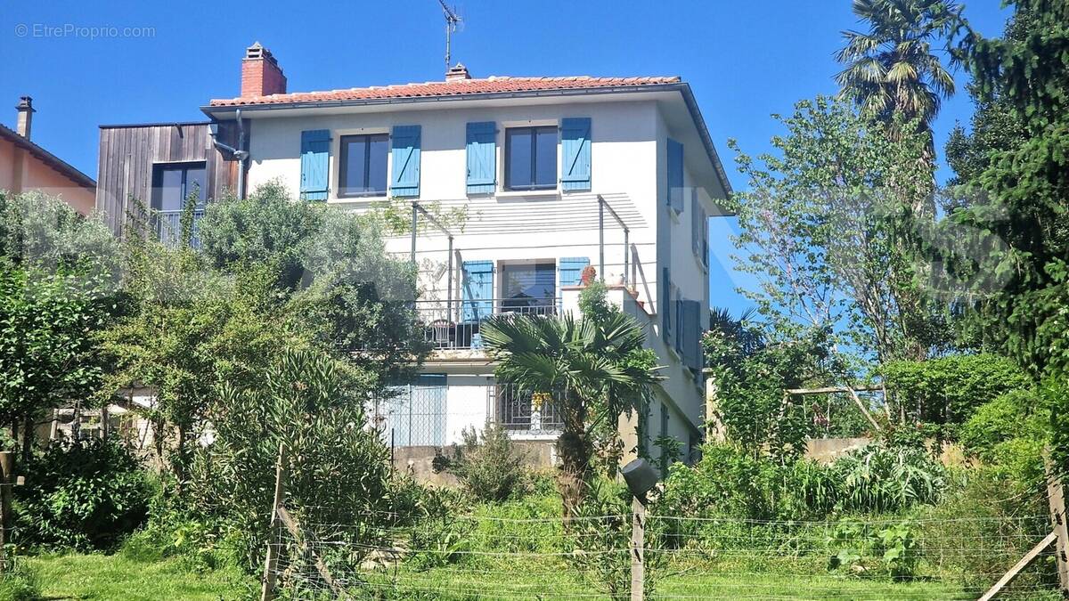 20250430_160357 - Maison à CASTELSARRASIN