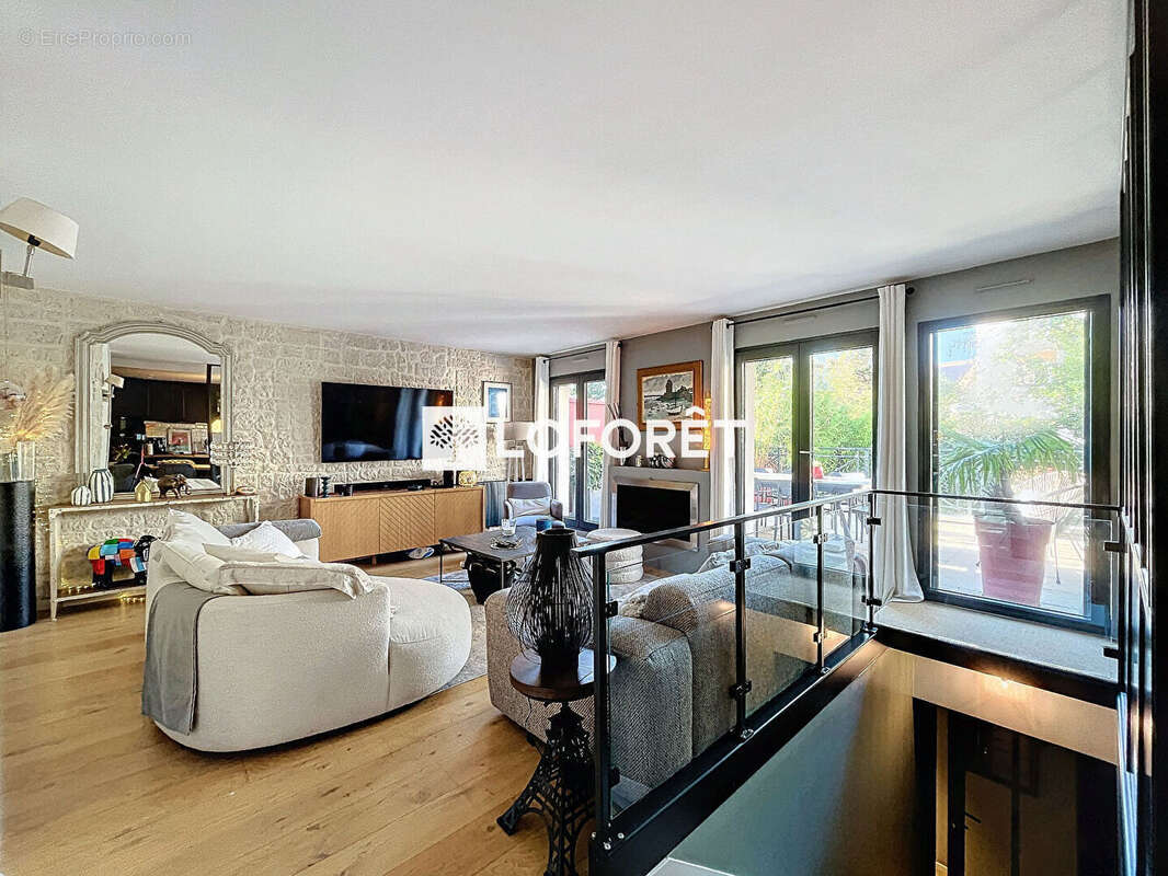 Appartement à CROISSY-SUR-SEINE