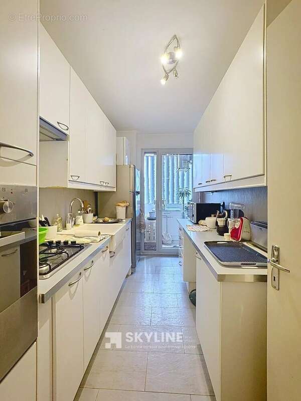Appartement à MARSEILLE-8E