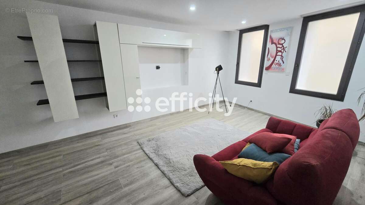 Maison à COLOMBIERS