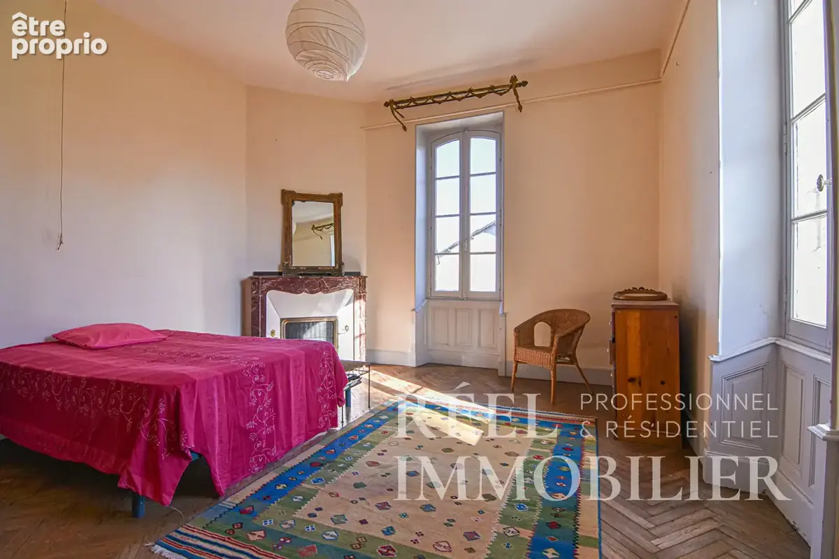 Maison de maître avec jardin - Charme et caractère en basse ville d'Auch - photo 13