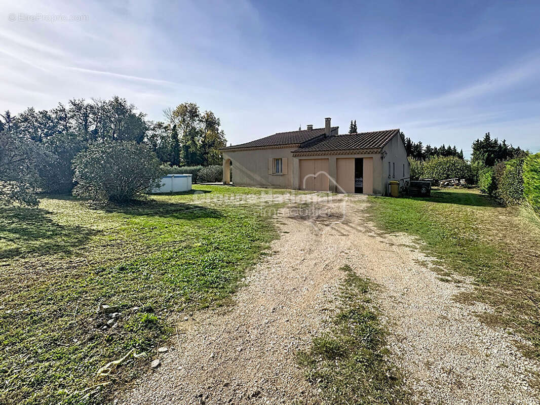 Maison à CHEVAL-BLANC