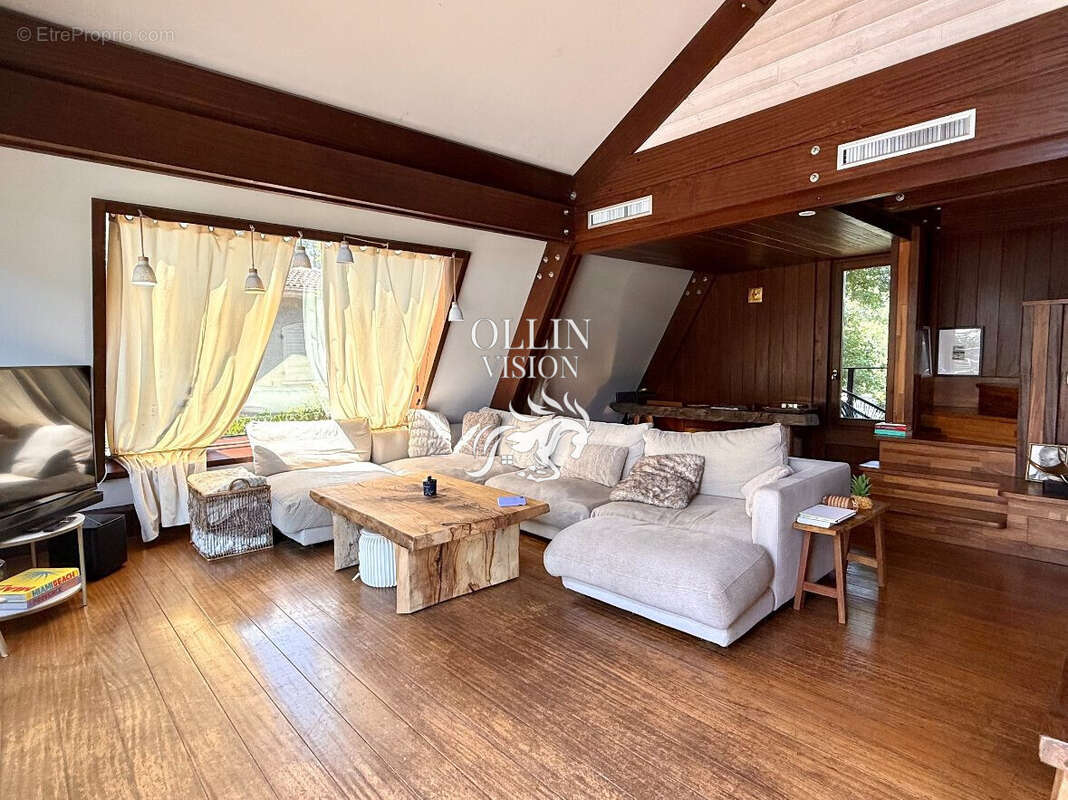 Maison à LE BOUSCAT