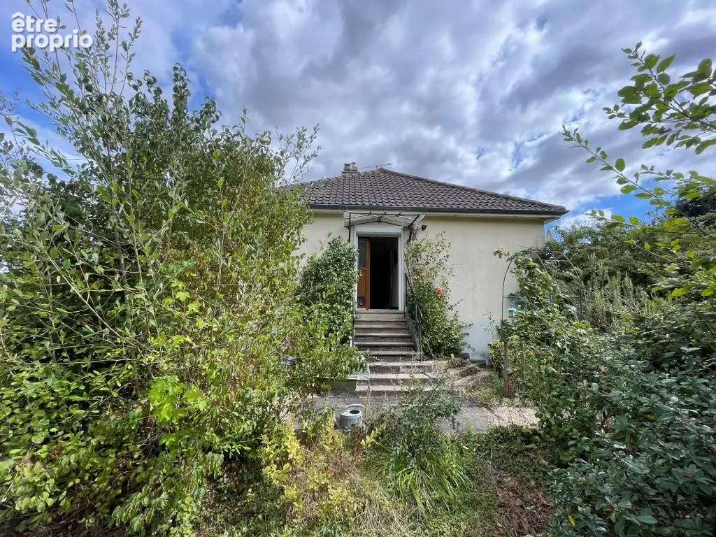 Pavillon sur sous sol indépendant proche LA BAZOCHE GOUET - photo 3