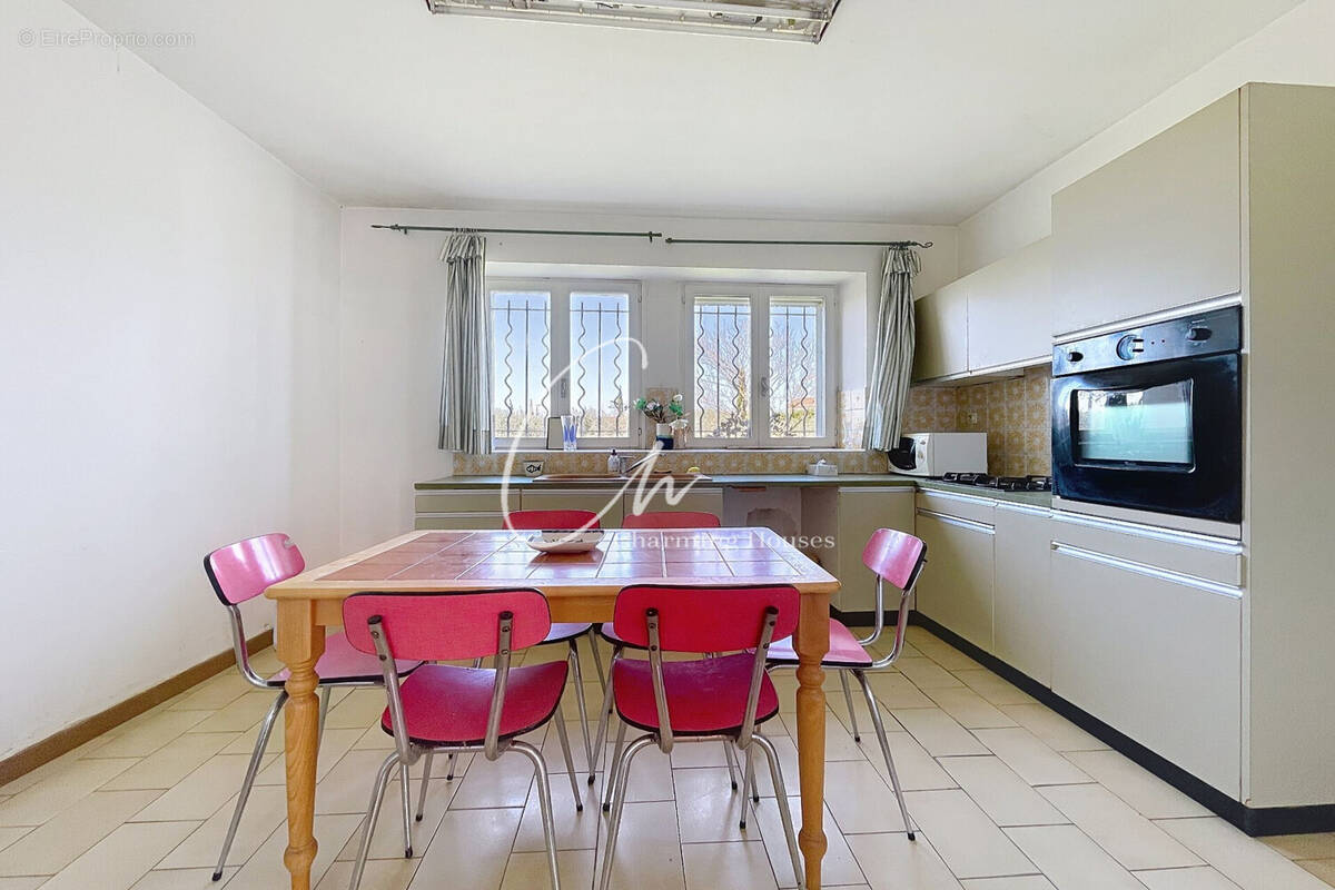 Maison à CHATEAURENARD