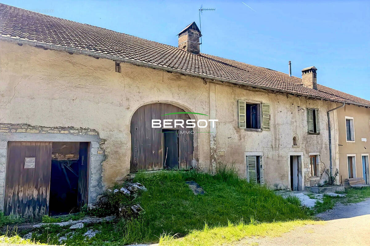 Maison à VALDAHON