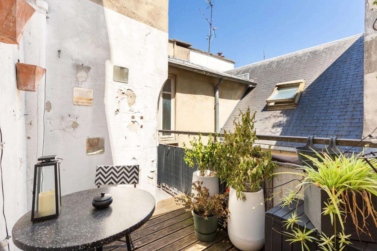 Appartement à PARIS-3E
