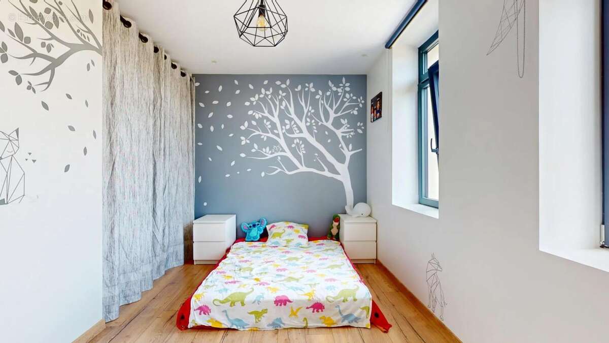 LONGNES 78980 - Maison de de 120 m² - 5 pièces avec 3 chambres et jardin - photo 8
