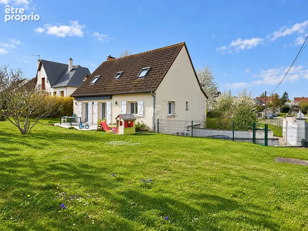 Maison à CHAPET