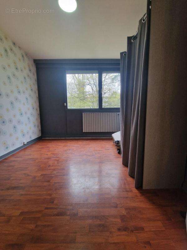 Appartement à VAIRES-SUR-MARNE