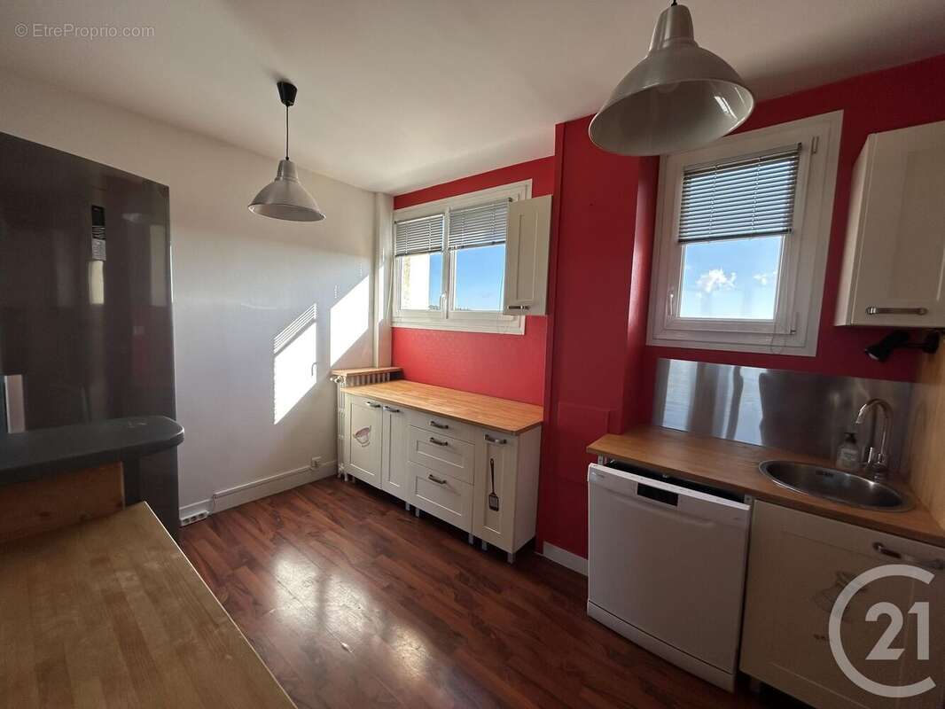 Appartement à FONTAINEBLEAU