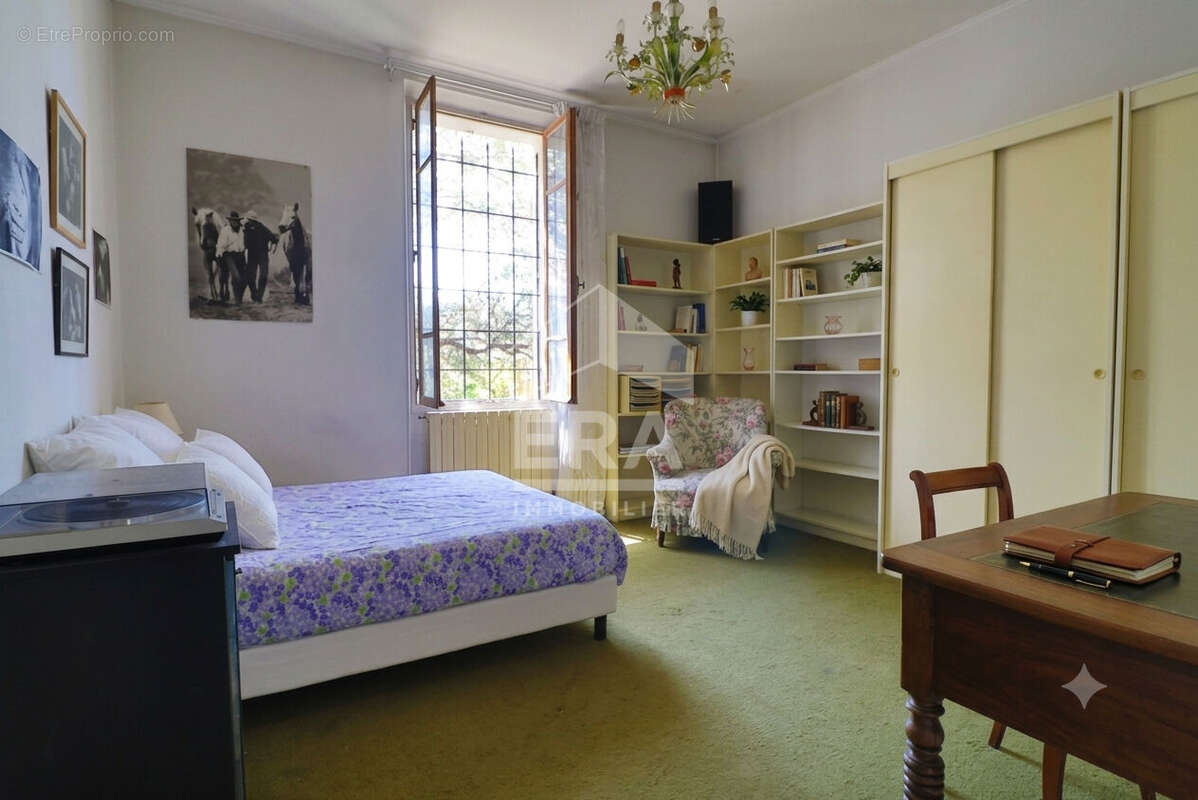 Maison à MARSEILLE-10E
