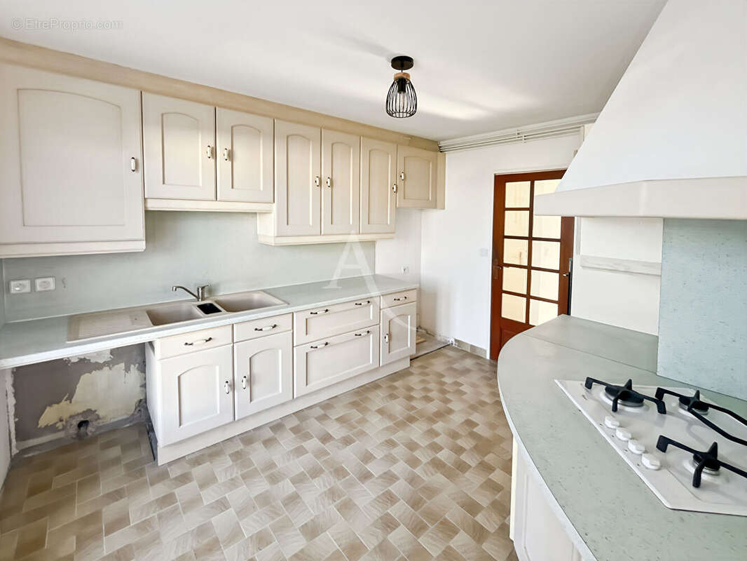 Maison Meulan En Yvelines 7 pièce(s) 124 m² - photo 5