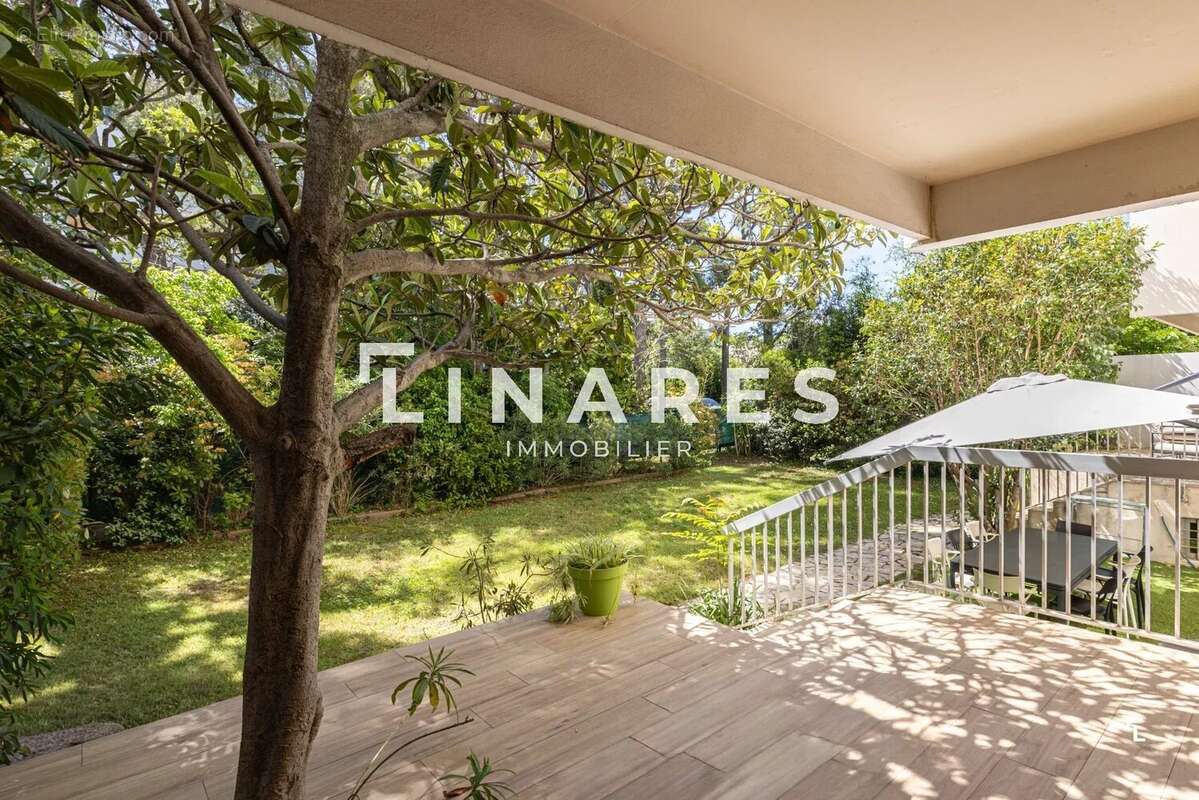 Appartement à MARSEILLE-9E