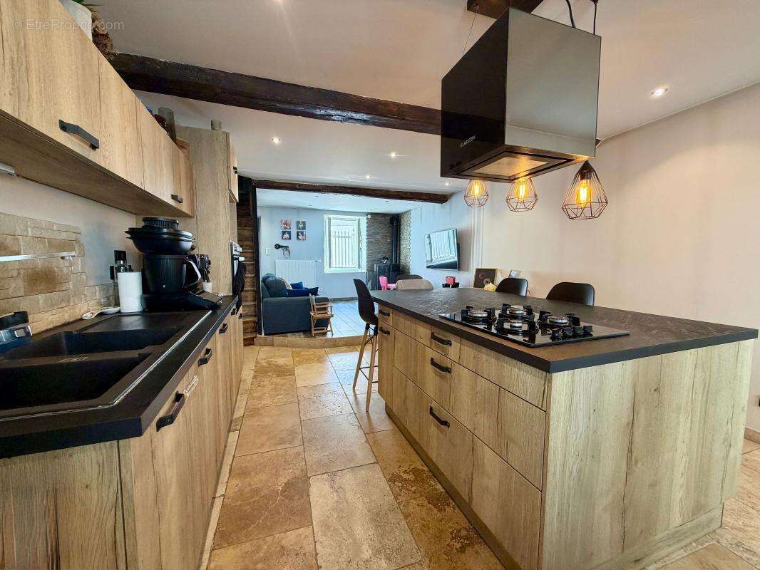 Maison à LE GRAND-LEMPS